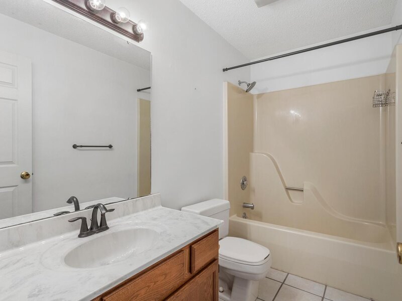 1404 Quail Run Drive Savoy IL 61874