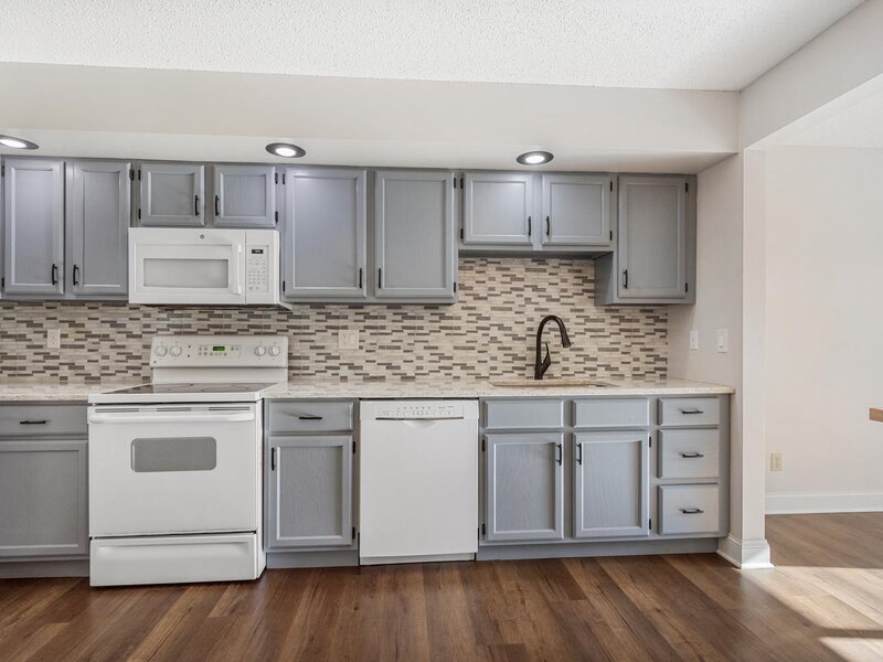 1404 Quail Run Drive Savoy IL 61874