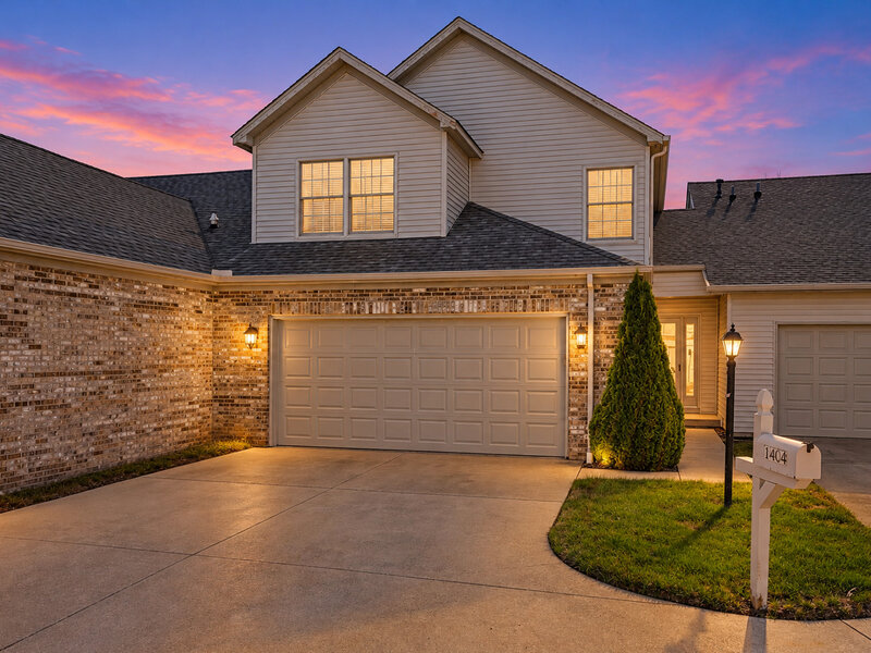 1404 Quail Run Drive Savoy IL 61874