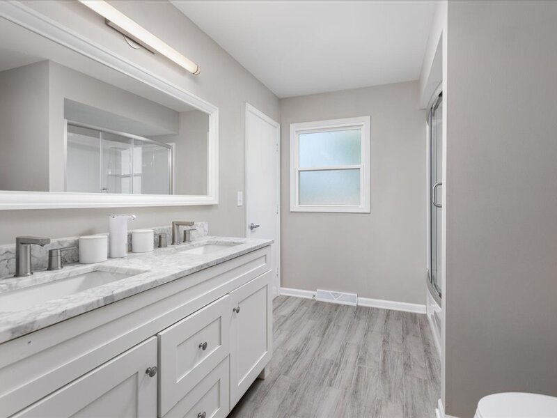 5 Redstart Road Naperville IL 60565