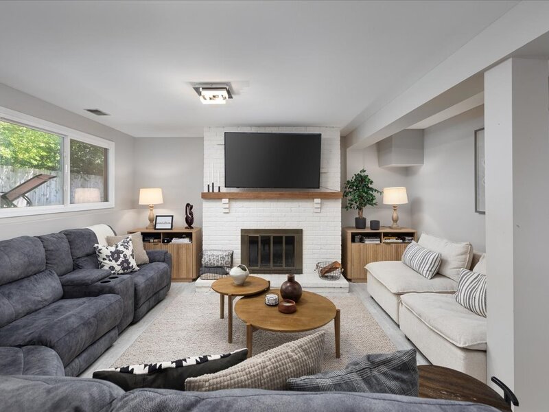 5 Redstart Road Naperville IL 60565