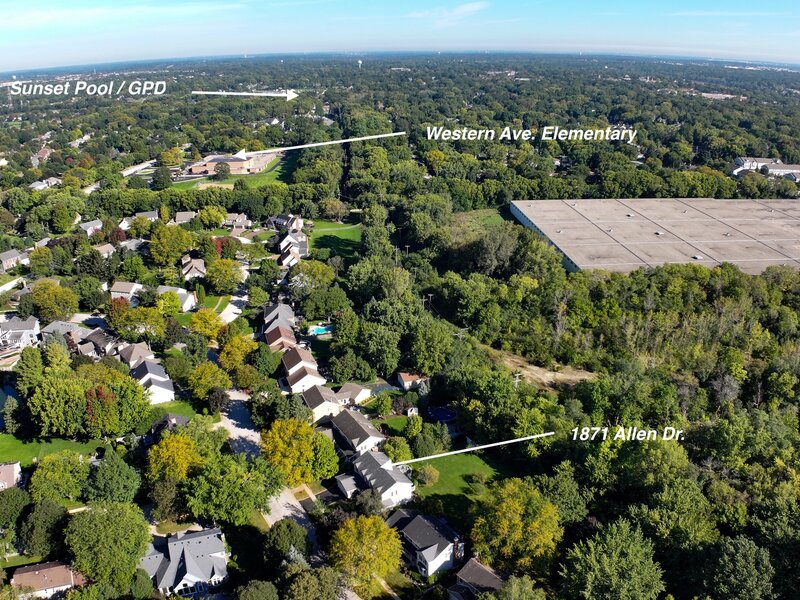 1871 Allen Drive Geneva IL 60134