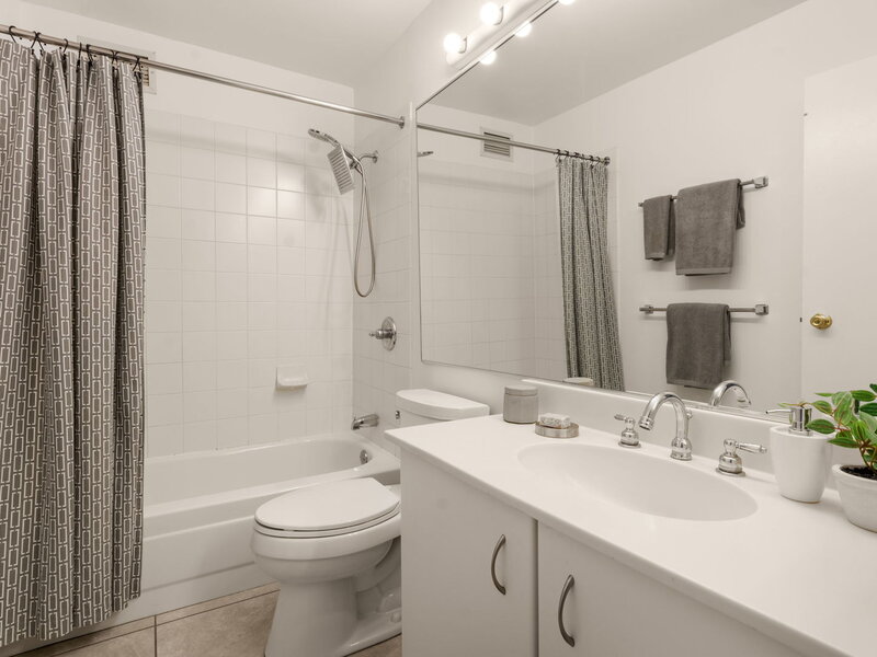 401 E Ontario Street Chicago IL 60611