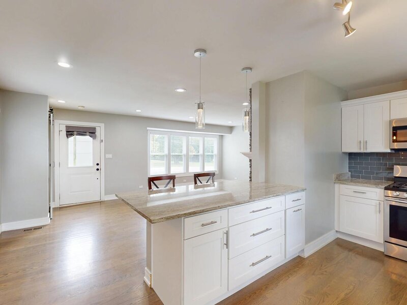 3936 Highland Avenue Downers Grove IL 60515