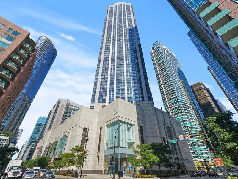 512 N Mcclurg Court Chicago IL 60611