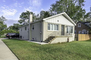 Photo of 8433 Central Avenue Burbank IL 60459