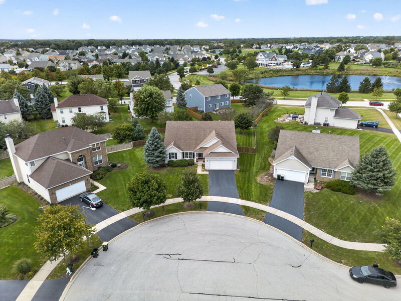 2775 Hobbs Court Yorkville IL 60560