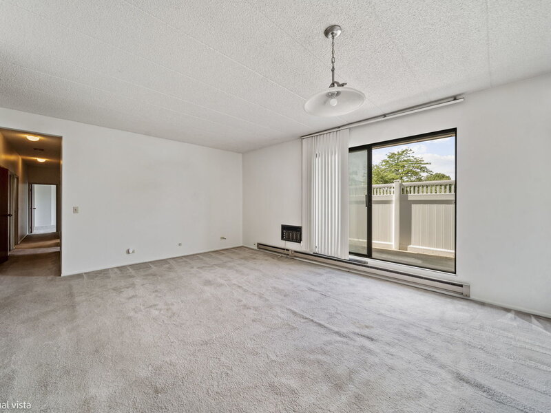 9737 N Fox Glen Drive Niles IL 60714