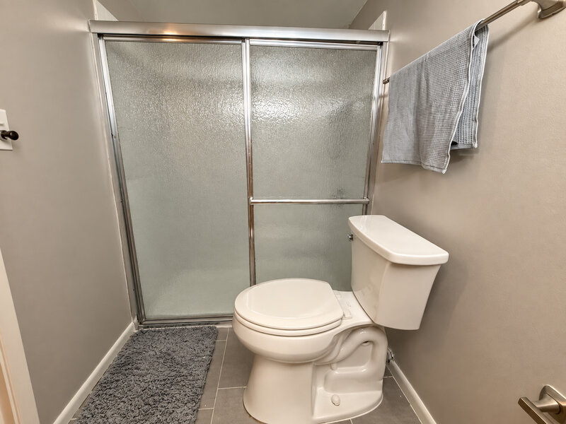 1321 S Finley Road Lombard IL 60148