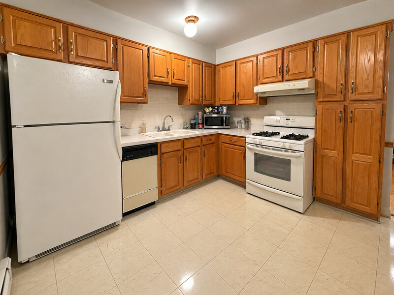 1321 S Finley Road Lombard IL 60148
