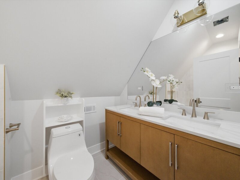 1641 N Springfield Avenue Chicago IL 60647