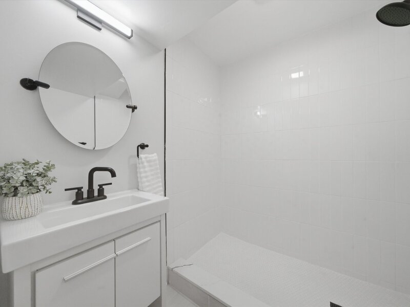 1641 N Springfield Avenue Chicago IL 60647
