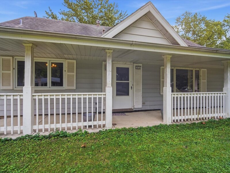 912 Parmon Road Bloomington IL 61701