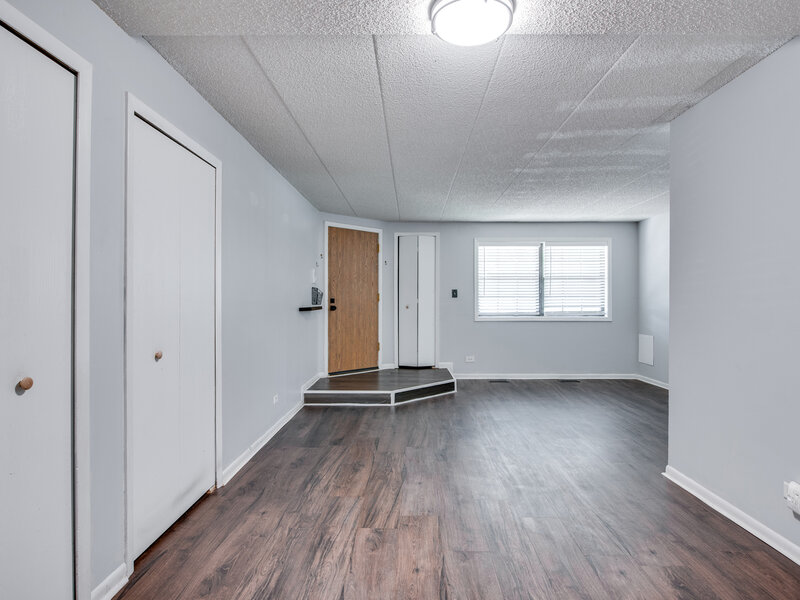 1486 W Jefferson Avenue Naperville IL 60540