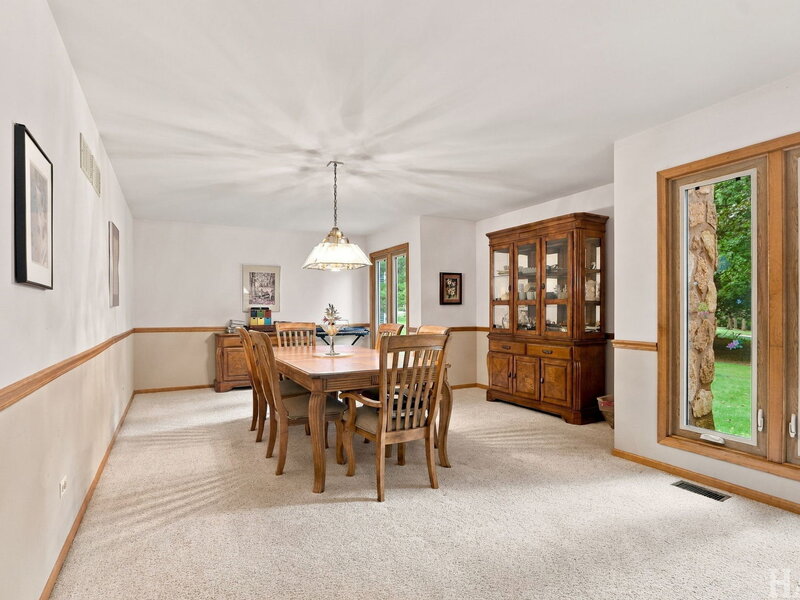 6423 Chickaloon Drive Mchenry IL 60050