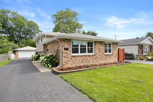 Photo of 1309 Wilson Avenue Wheaton IL 60189