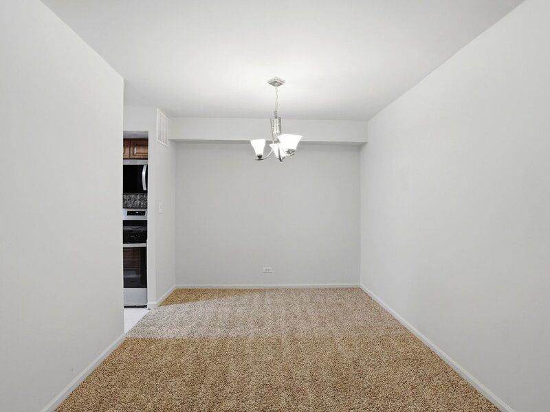 2064 Country Club Drive Woodridge IL 60517