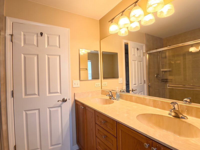 8424 Dawn Lane Darien IL 60561