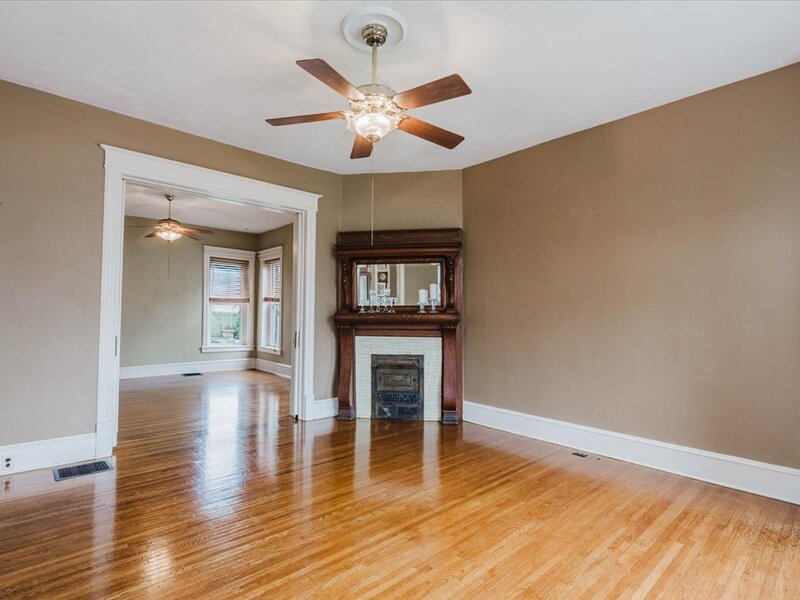 302 W Wood Street Bloomington IL 61701