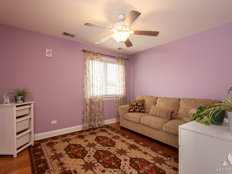 3456 N Pioneer Avenue Chicago IL 60634