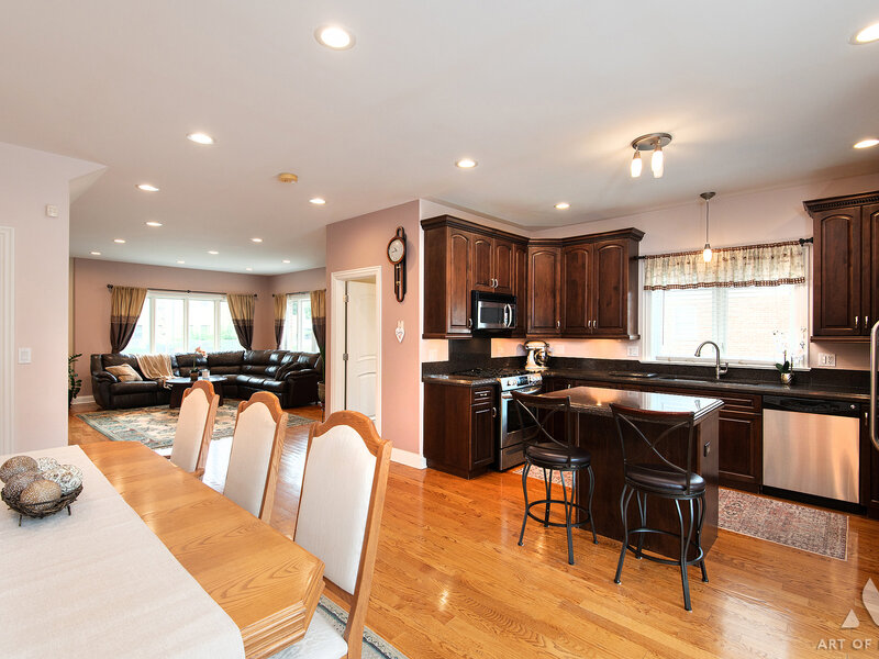 3456 N Pioneer Avenue Chicago IL 60634