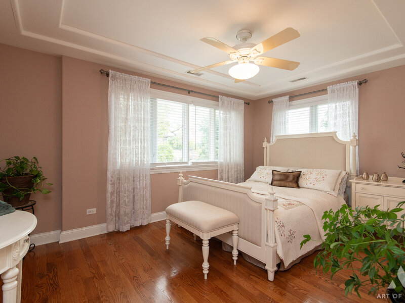 3456 N Pioneer Avenue Chicago IL 60634