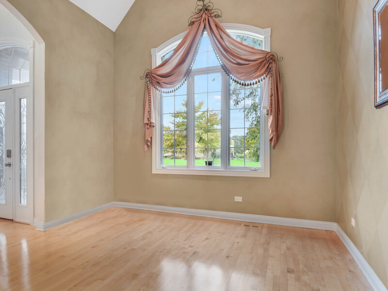 22417 Hughes Street Frankfort IL 60423