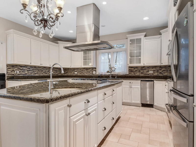 22417 Hughes Street Frankfort IL 60423