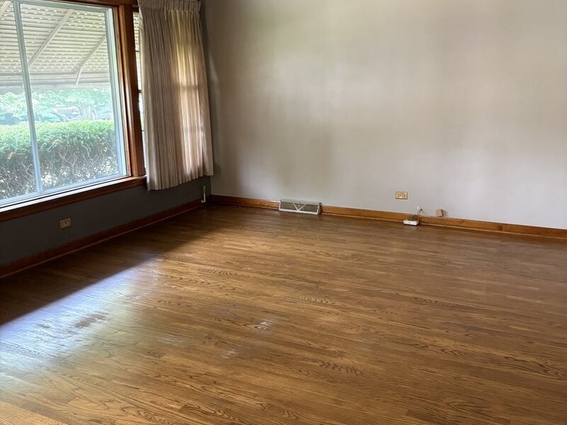 10525 S Millard Avenue Chicago IL 60655