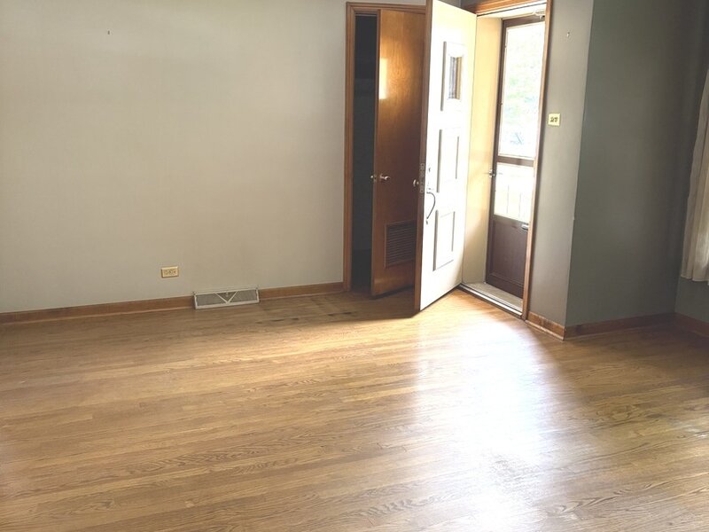 10525 S Millard Avenue Chicago IL 60655