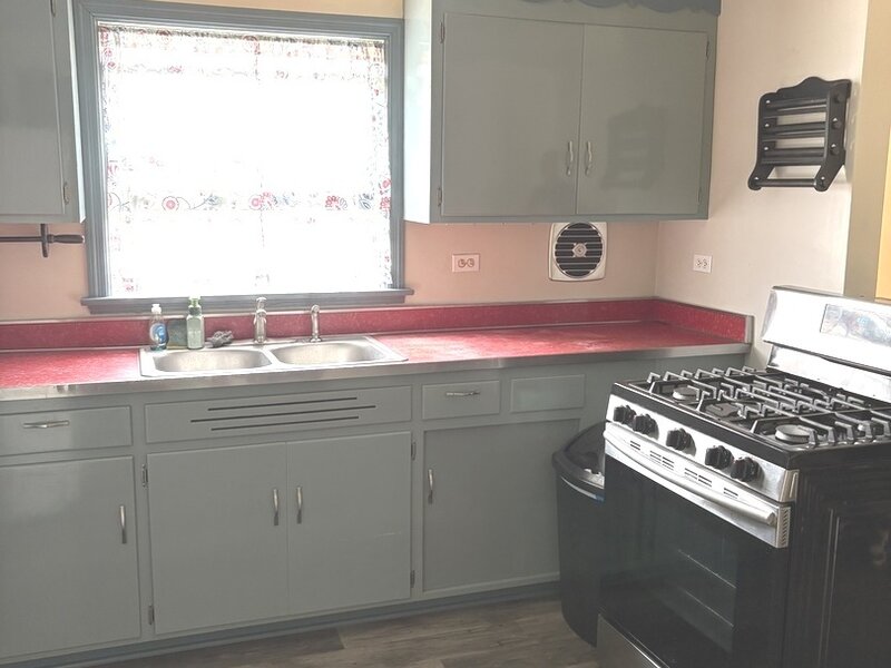 10525 S Millard Avenue Chicago IL 60655