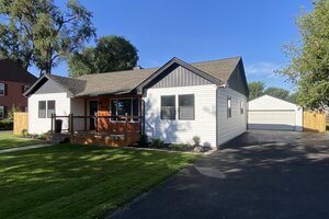 Photo of 9606 S Natoma Avenue Oak Lawn IL 60453