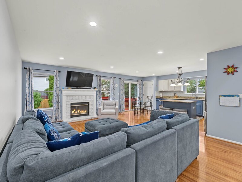 2131 Skylane Drive Naperville IL 60564