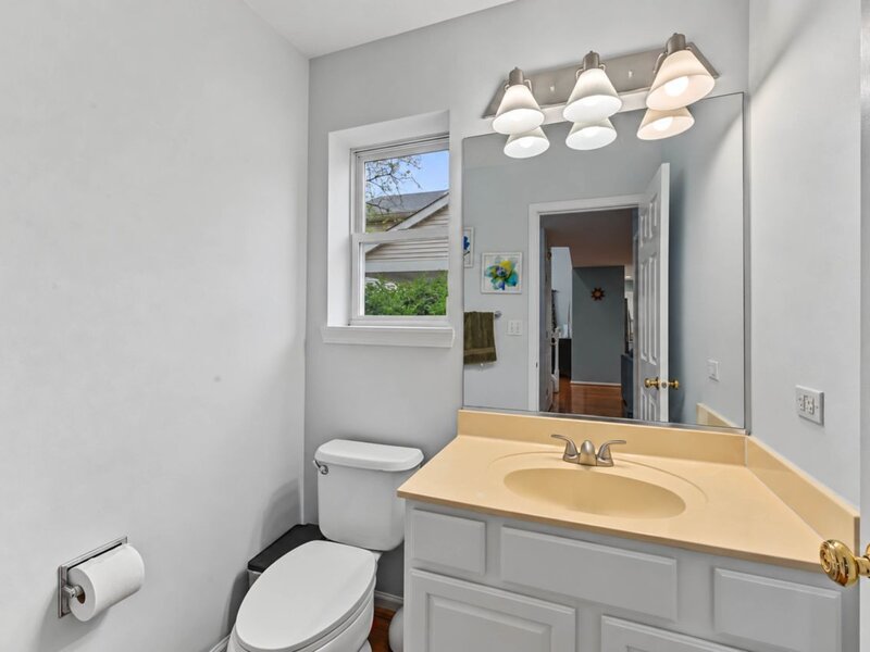 2131 Skylane Drive Naperville IL 60564
