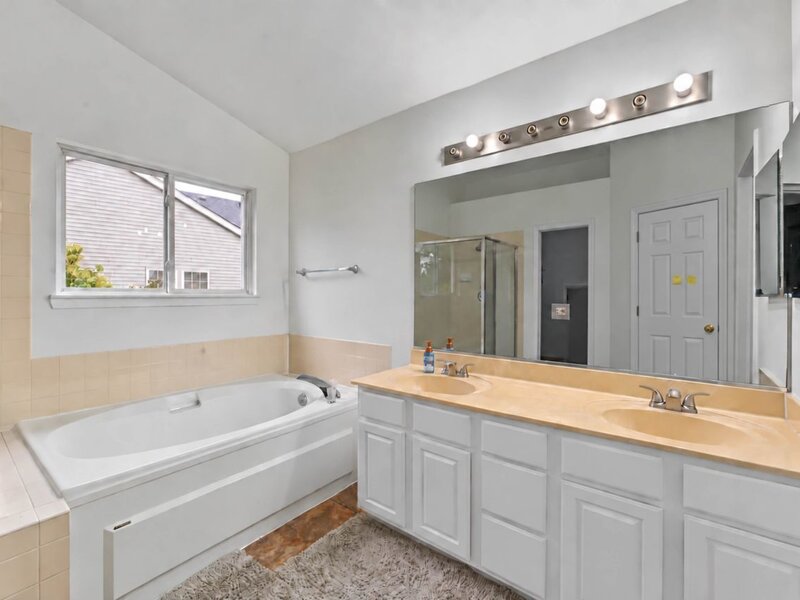 2131 Skylane Drive Naperville IL 60564
