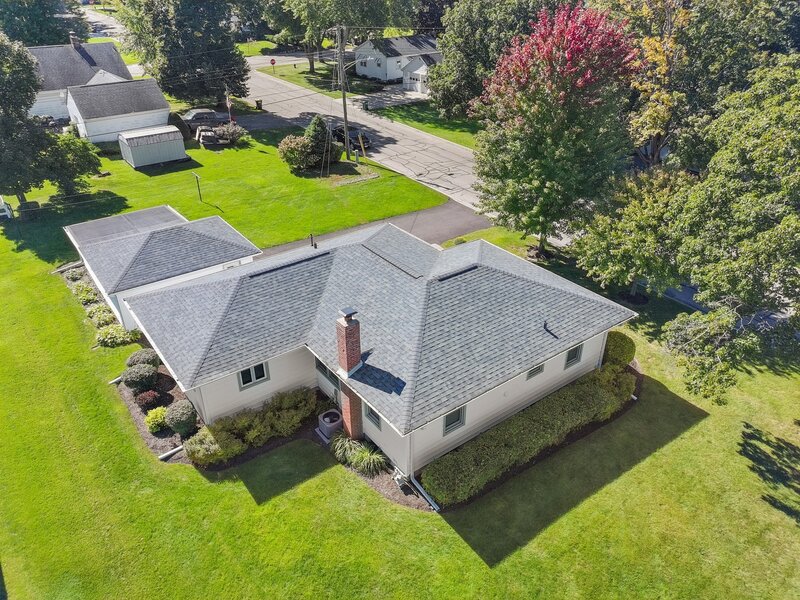 907 4th Street Harvard IL 60033