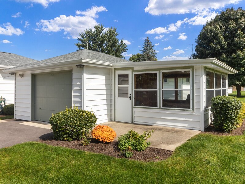 907 4th Street Harvard IL 60033
