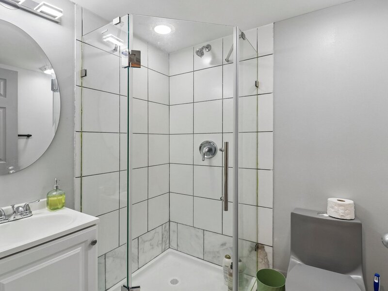 5256 S Drexel Avenue Chicago IL 60615