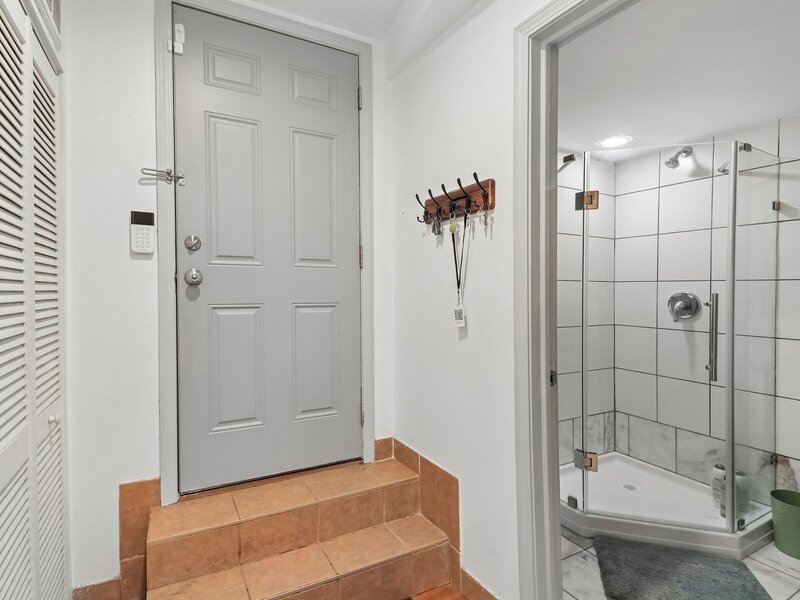 5256 S Drexel Avenue Chicago IL 60615