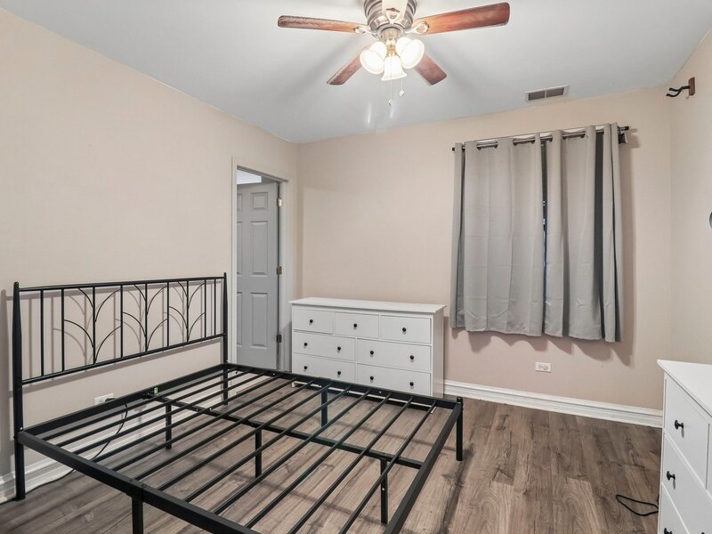 5256 S Drexel Avenue Chicago IL 60615