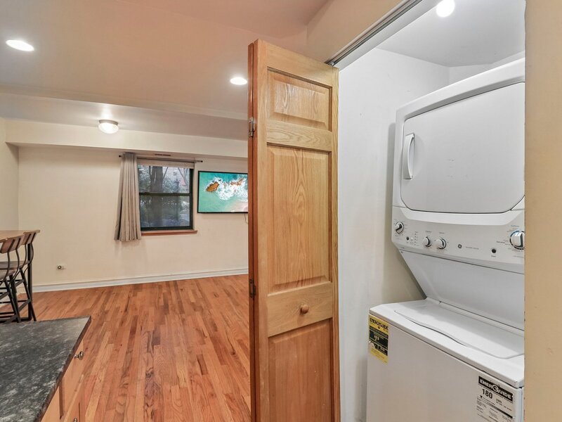 5256 S Drexel Avenue Chicago IL 60615