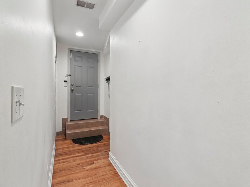 5256 S Drexel Avenue Chicago IL 60615