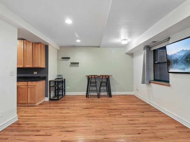 5256 S Drexel Avenue Chicago IL 60615