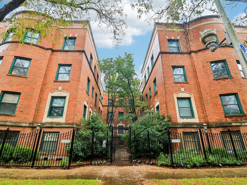 5256 S Drexel Avenue Chicago IL 60615