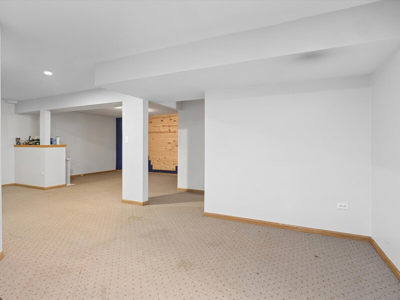 7116 168th Street Tinley Park IL 60477