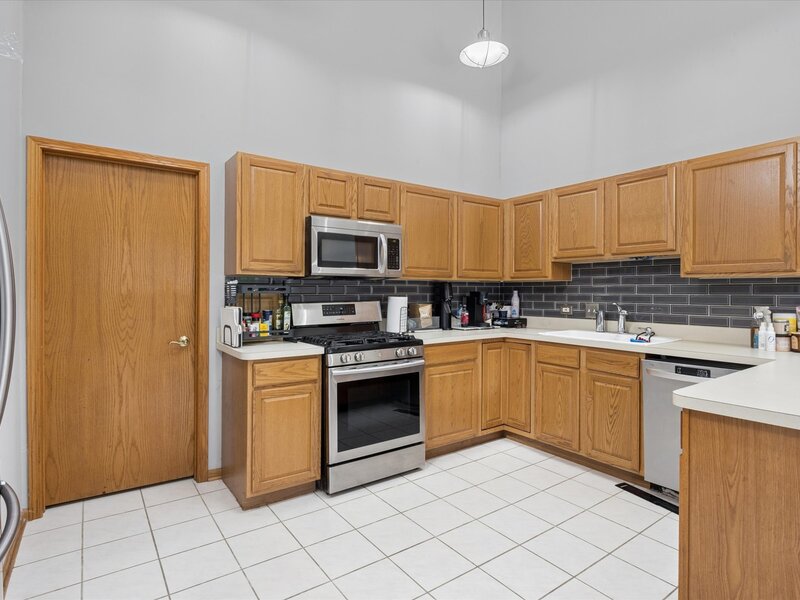 7116 168th Street Tinley Park IL 60477