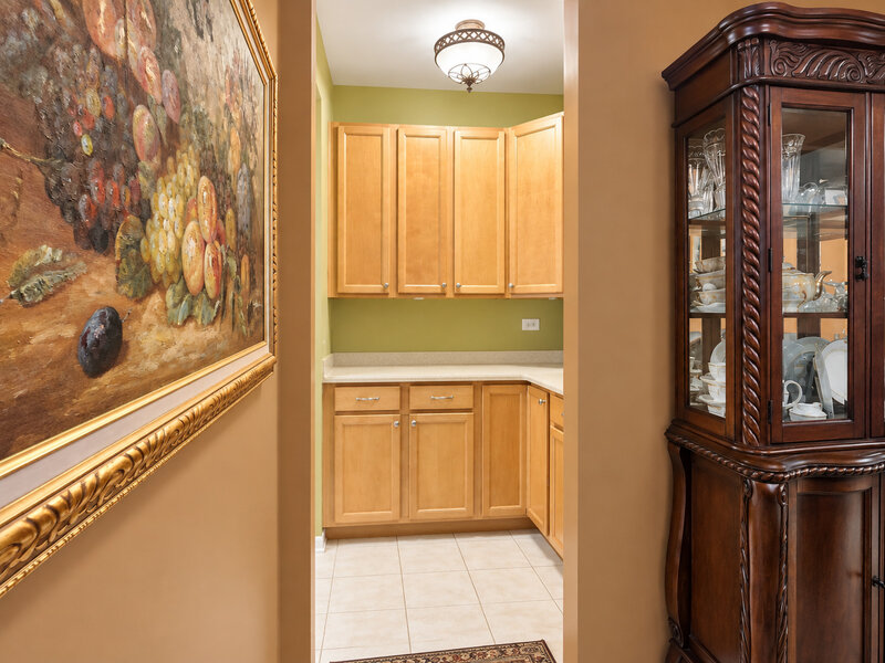 3042 Seekonk Avenue Elgin IL 60124