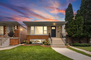 Photo of 5123 S Lotus Avenue Chicago IL 60638