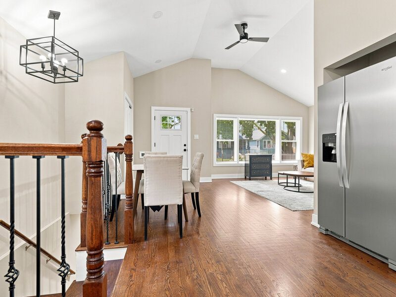 10933 S Eggleston Avenue Chicago IL 60628