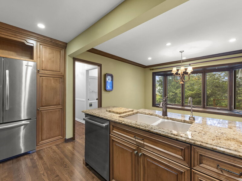 2256 Ridgewood Road Lisle IL 60532